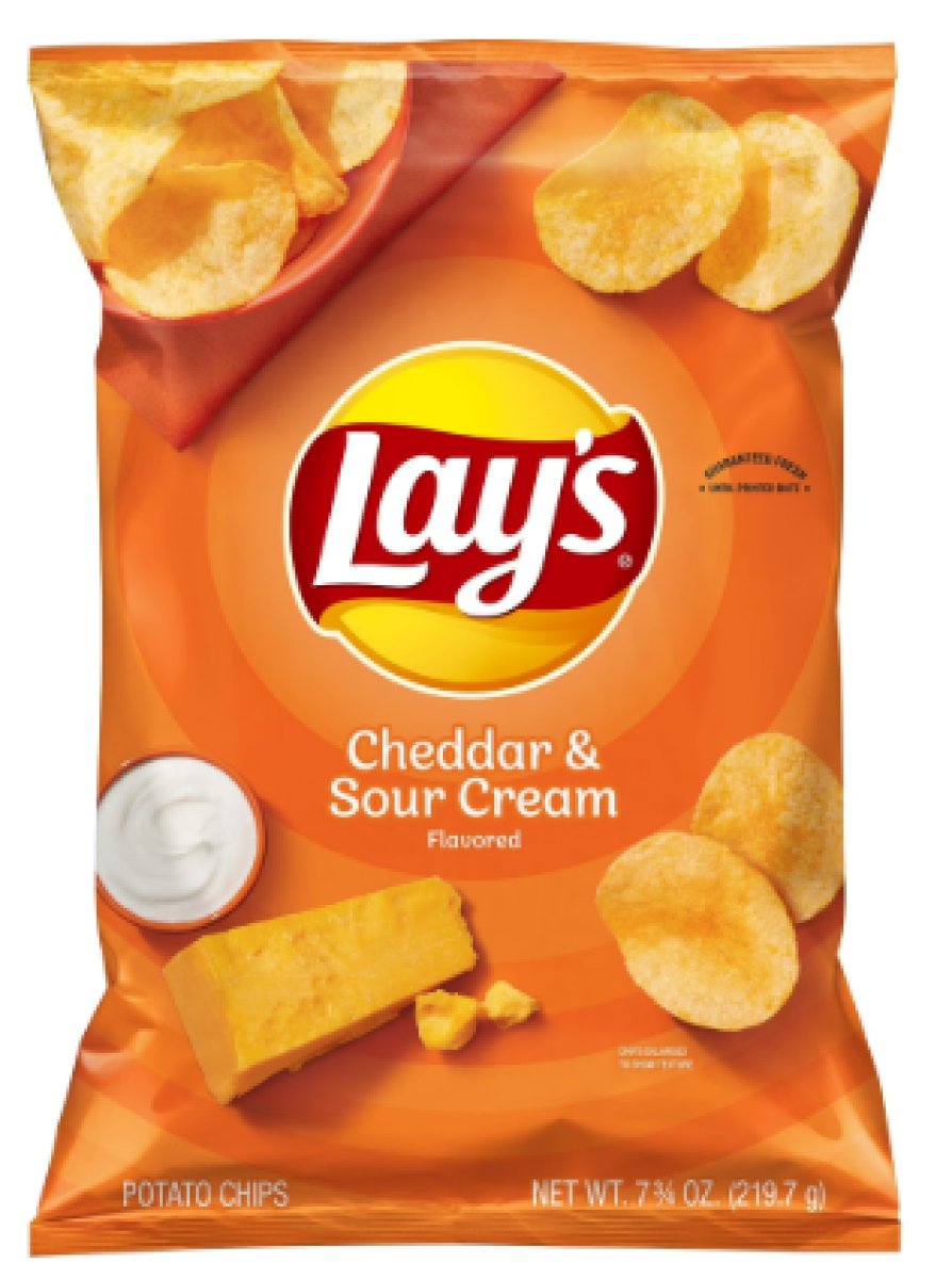 Lay's Potato Chips Cheddar Cheese and Sour Cream, 7.75 oz Bag